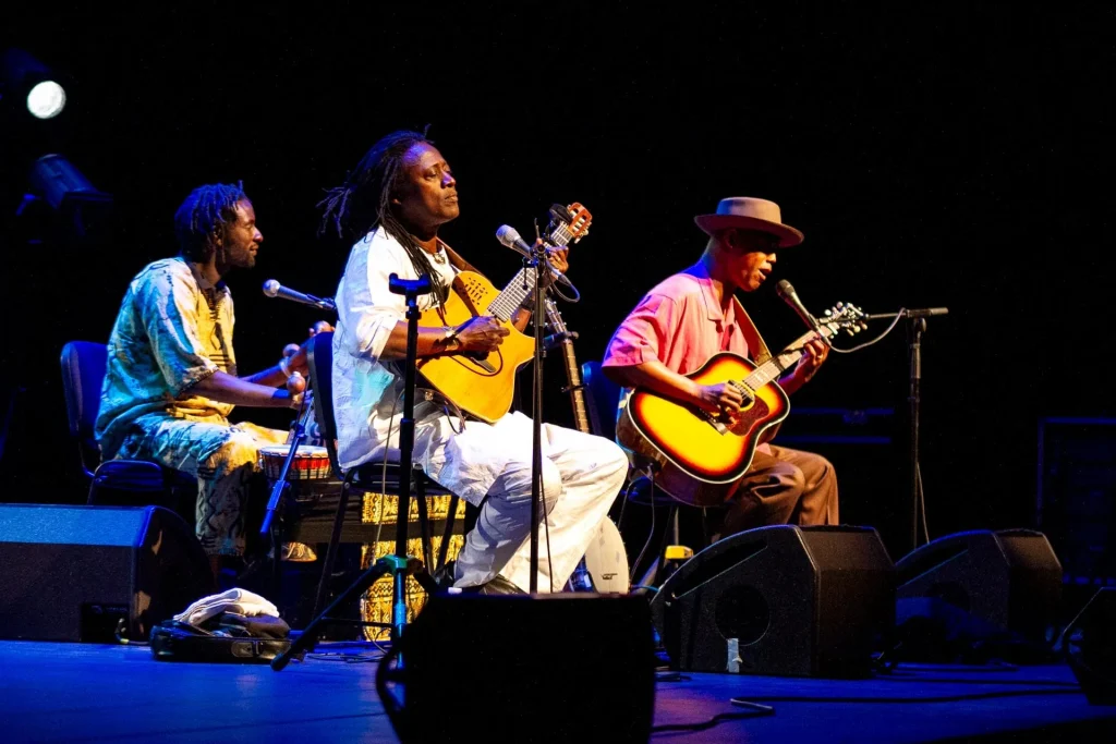Habib Koité & Eric Bibb au Rocher de Palmer