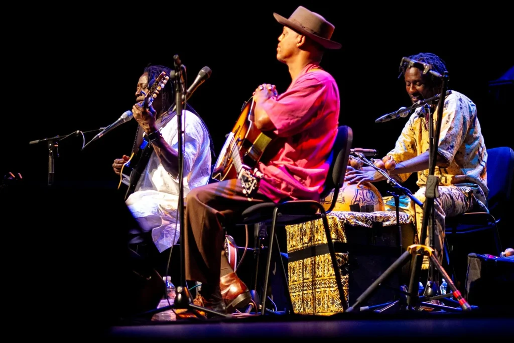 Habib Koité & Eric Bibb au Rocher de Palmer
