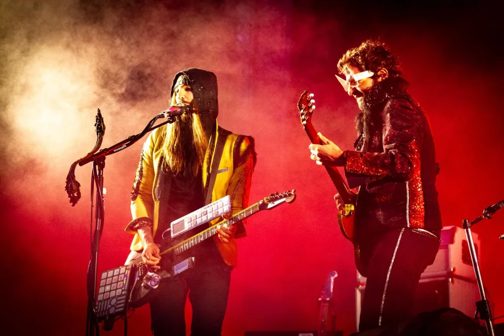 Matthieu Chedid en concert, 2013